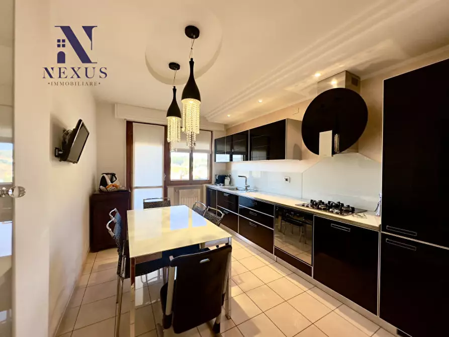 Immagine 20 di Appartamento in vendita  in Via Rossini, 12 a Colli Al Metauro