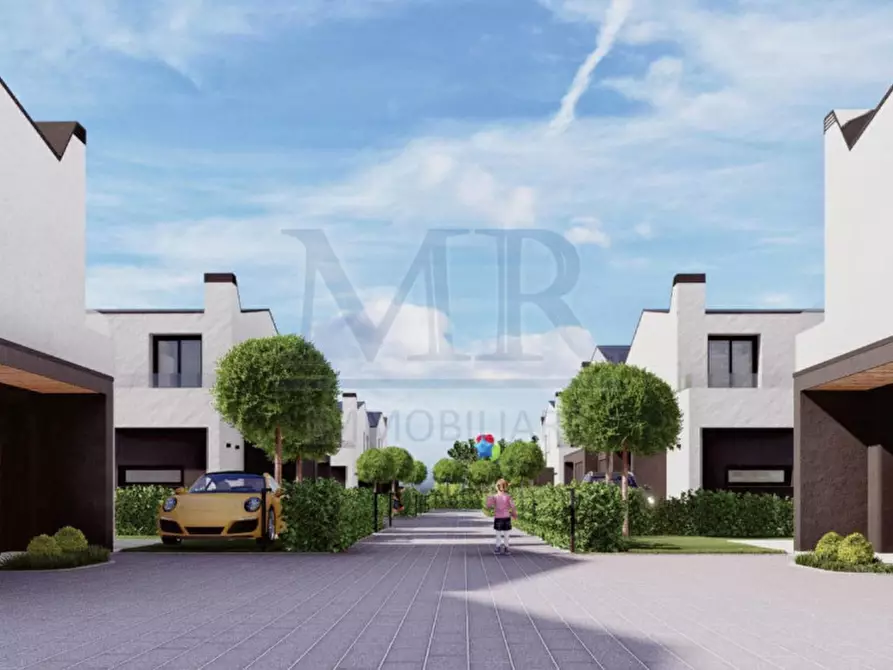 Immagine 7 di Casa bifamiliare in vendita  in Via San Pio X 54 a Abano Terme