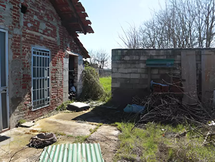 Immagine 5 di Rustico / casale in vendita  in Frazione Rivoltella, 100 a Rosasco