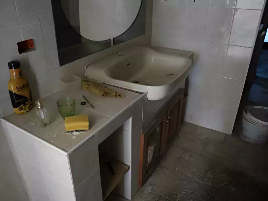 Immagine 16 di Rustico / casale in vendita  in Frazione Rivoltella, 100 a Rosasco