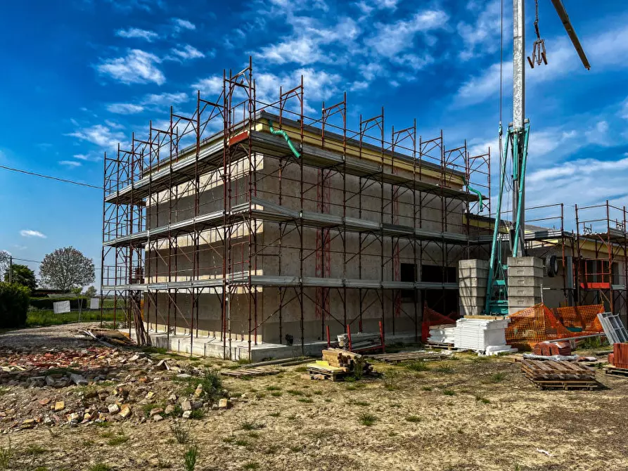 Immagine 9 di Casa bifamiliare in vendita  in Via Aldo Moro a Brugine