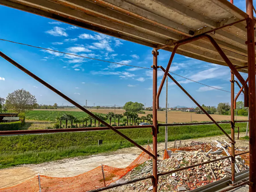 Immagine 16 di Casa bifamiliare in vendita  in Via Aldo Moro a Brugine
