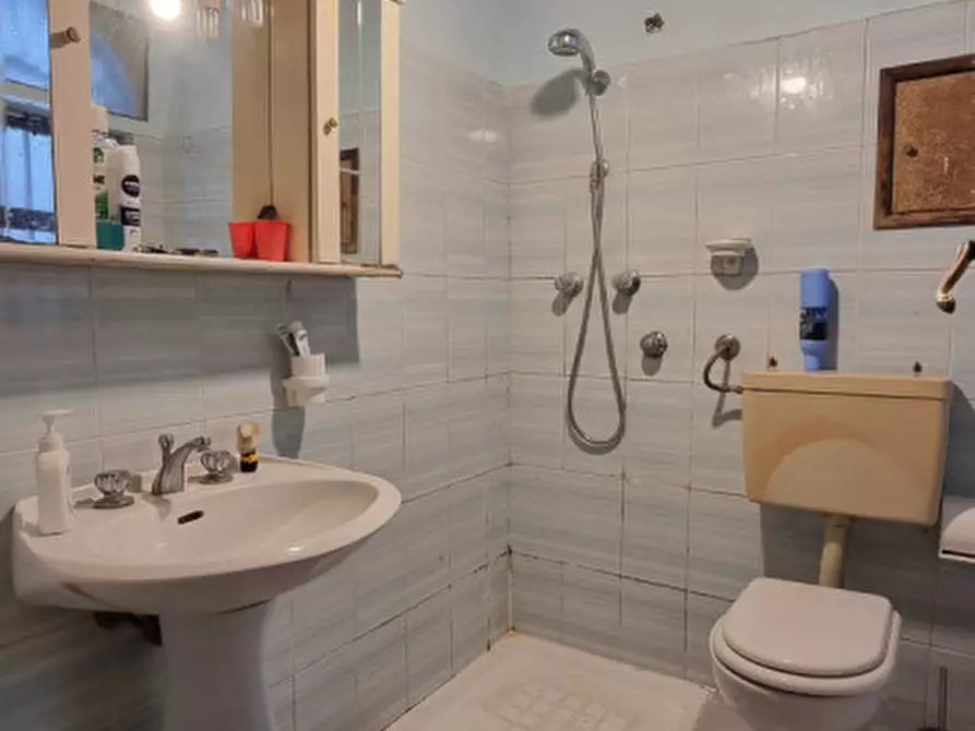 Immagine 9 di Casa indipendente in vendita  in VIA GESU' E MARIA,N°17 a Castroreale