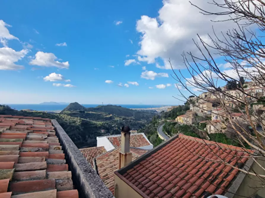 Immagine 11 di Casa indipendente in vendita  in VIA GESU' E MARIA,N°17 a Castroreale