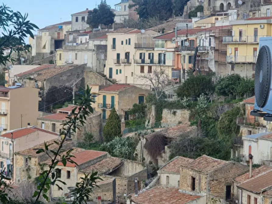 Immagine 2 di Casa indipendente in vendita  in Via Gesù e Maria, 5 a Castroreale