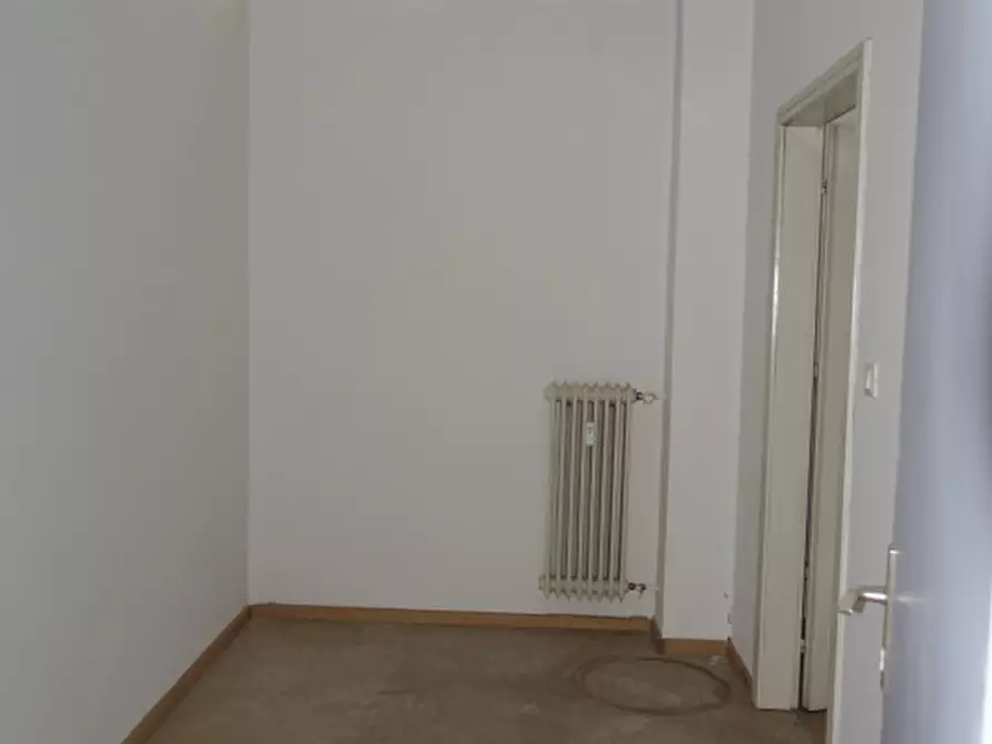 Immagine 13 di Ufficio in affitto  in Mezzolombardo, via A. de Varda a Mezzolombardo