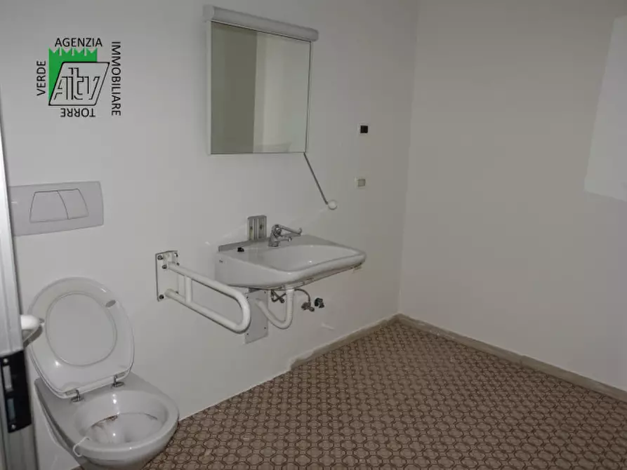 Immagine 16 di Ufficio in affitto  in Mezzolombardo, via A. de Varda a Mezzolombardo