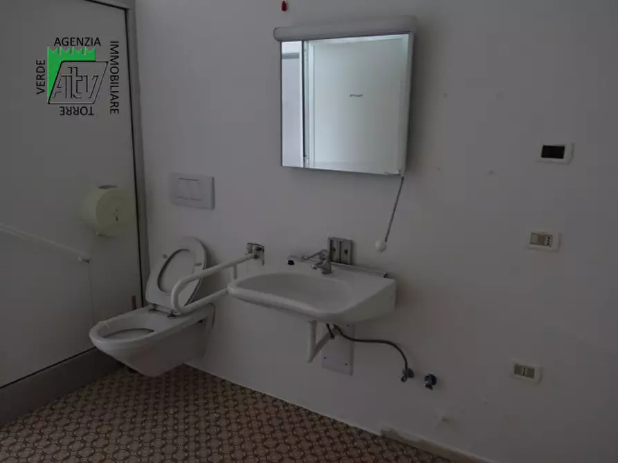 Immagine 19 di Ufficio in affitto  in Mezzolombardo, via A. de Varda a Mezzolombardo