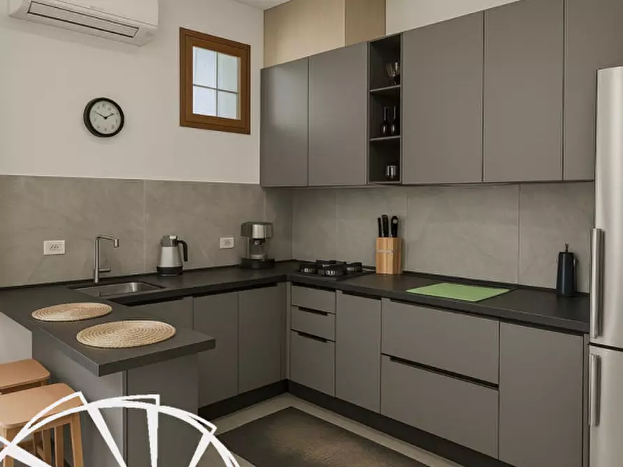 Immagine 2 di Appartamento in vendita  a Prato