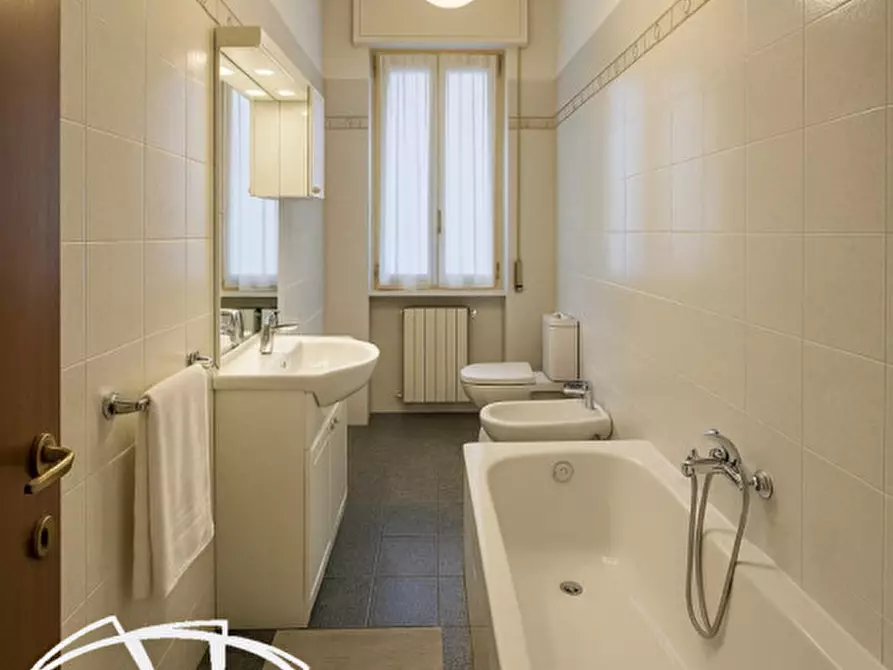 Immagine 7 di Appartamento in vendita  a Prato