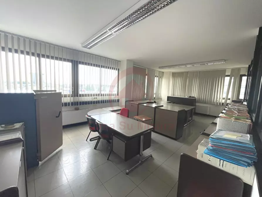 Immagine 10 di Ufficio in vendita  in Corso Stati Uniti a Padova