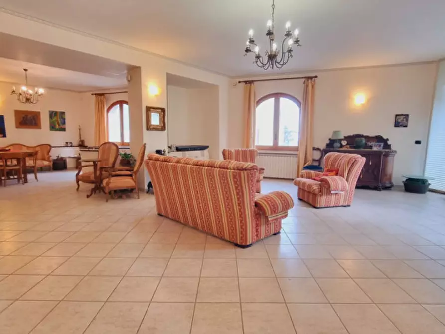 Immagine 12 di Villa in vendita  in VIA GIUSEPPE MAZZINI,N°28 a Pace Del Mela