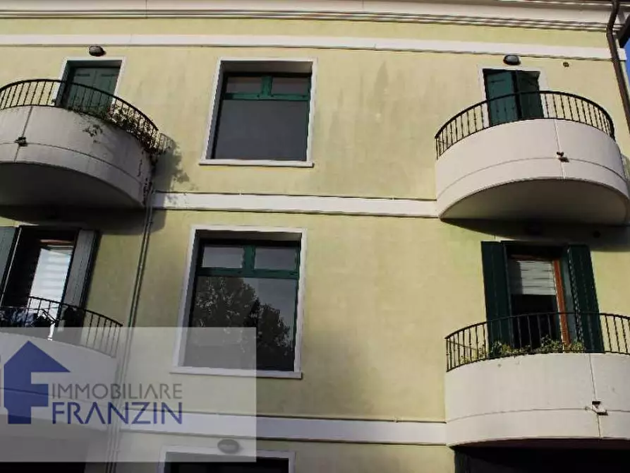 Immagine 2 di Appartamento in vendita  in VIA LOSSON CENTRO 59 a Meolo