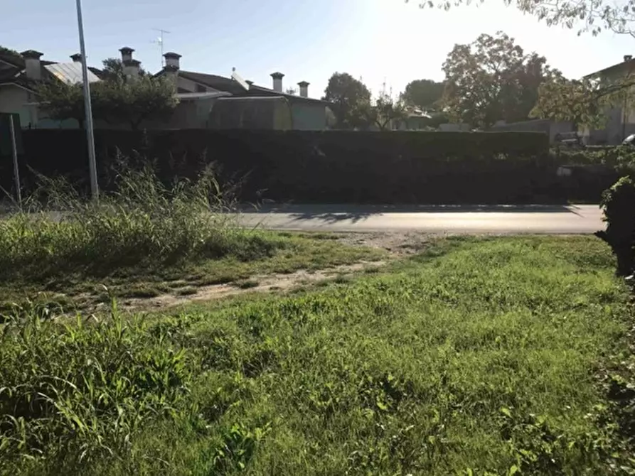 Immagine 4 di Terreno in vendita  in Via Croce a Pasiano Di Pordenone