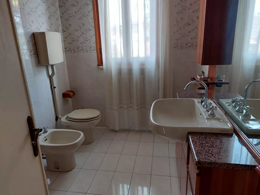 Immagine 16 di Casa bifamiliare in vendita  a Badia Polesine