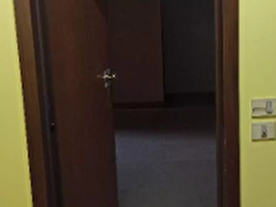 Immagine 2 di Ufficio in vendita  in VIA ALBERE 21/C a Verona