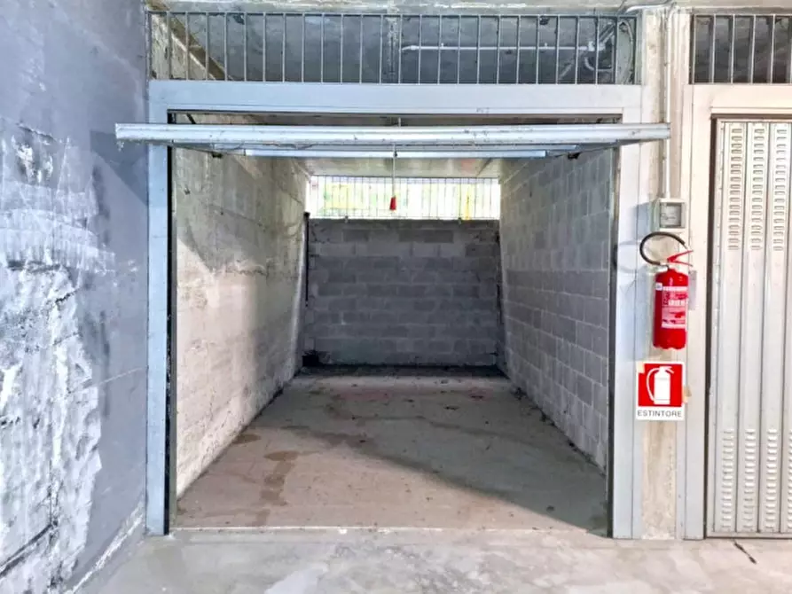 Immagine 2 di Posto auto in vendita  in Via San Vigilio, N. 28 a Milano