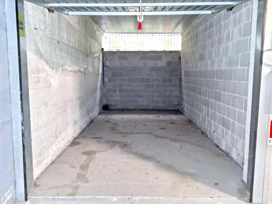 Immagine 6 di Posto auto in vendita  in Via San Vigilio, N. 28 a Milano