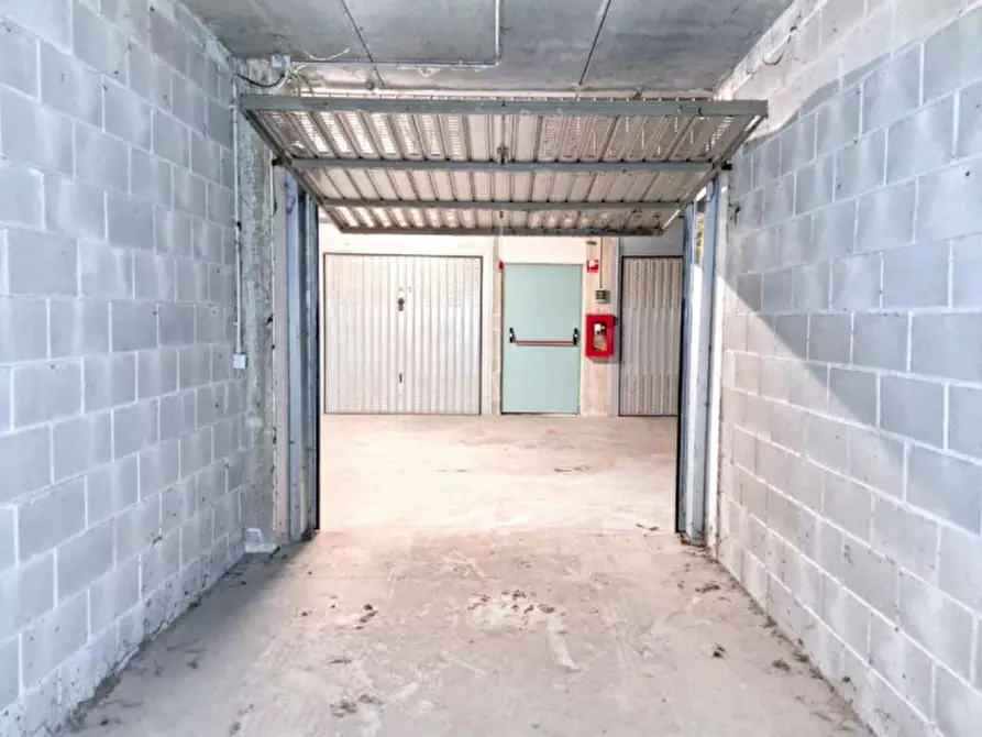 Immagine 2 di Posto auto in vendita  in Via San Vigilio, N. 28 a Milano