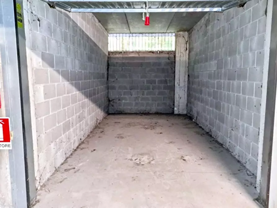 Immagine 6 di Posto auto in vendita  in Via San Vigilio, N. 28 a Milano