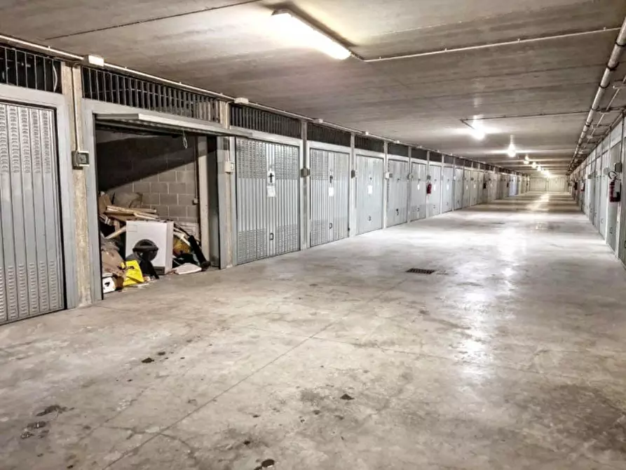 Immagine 3 di Posto auto in vendita  in Via San Vigilio, N. 28 a Milano