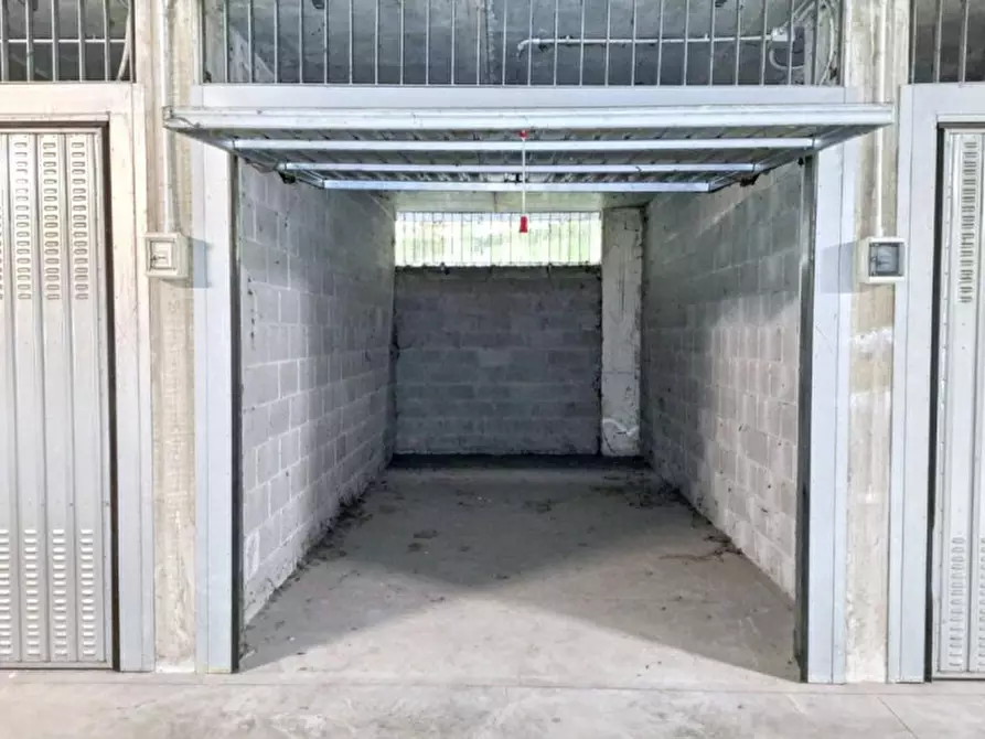 Immagine 7 di Posto auto in vendita  in Via San Vigilio, N. 28 a Milano