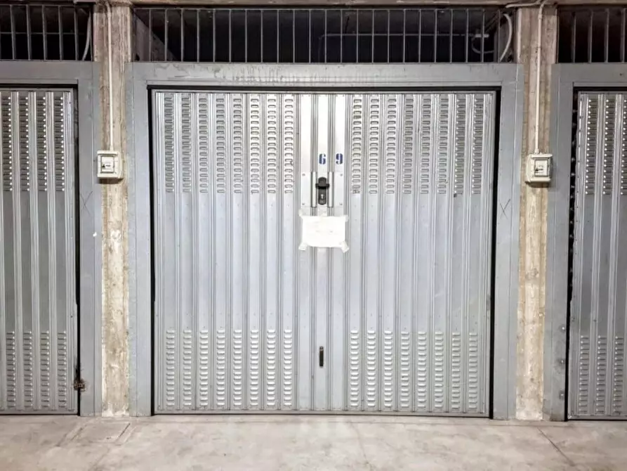 Immagine 1 di Posto auto in vendita  in Via San Vigilio, N. 28 a Milano