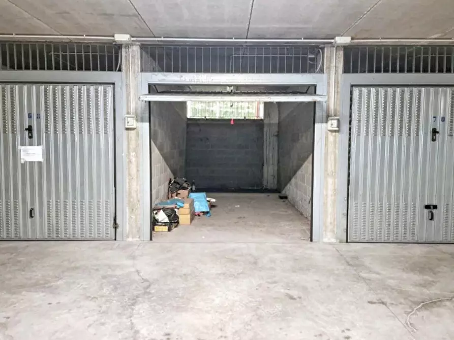 Immagine 2 di Posto auto in vendita  in Via San Vigilio, N. 28 a Milano
