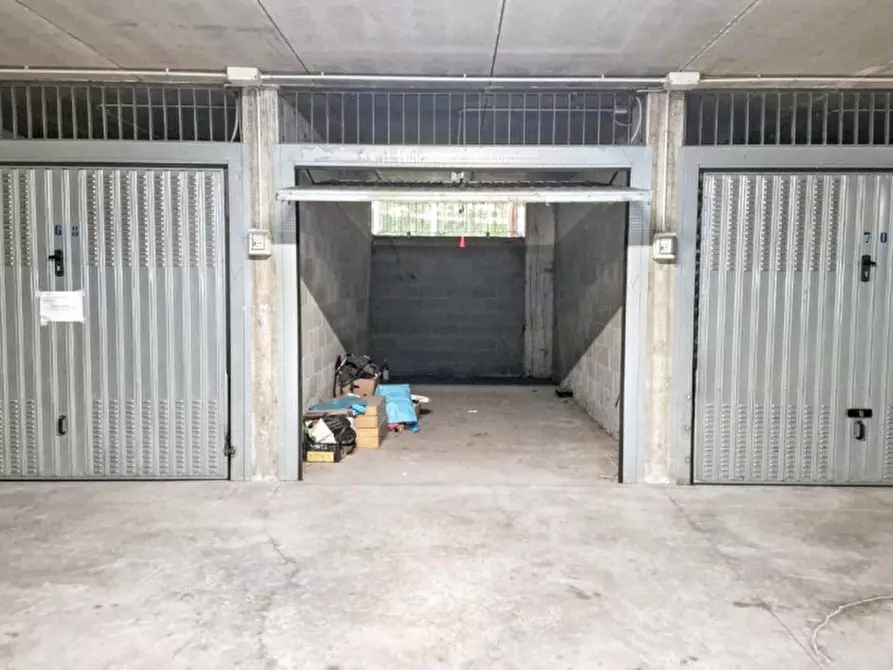 Immagine 6 di Posto auto in vendita  in Via San Vigilio, N. 28 a Milano