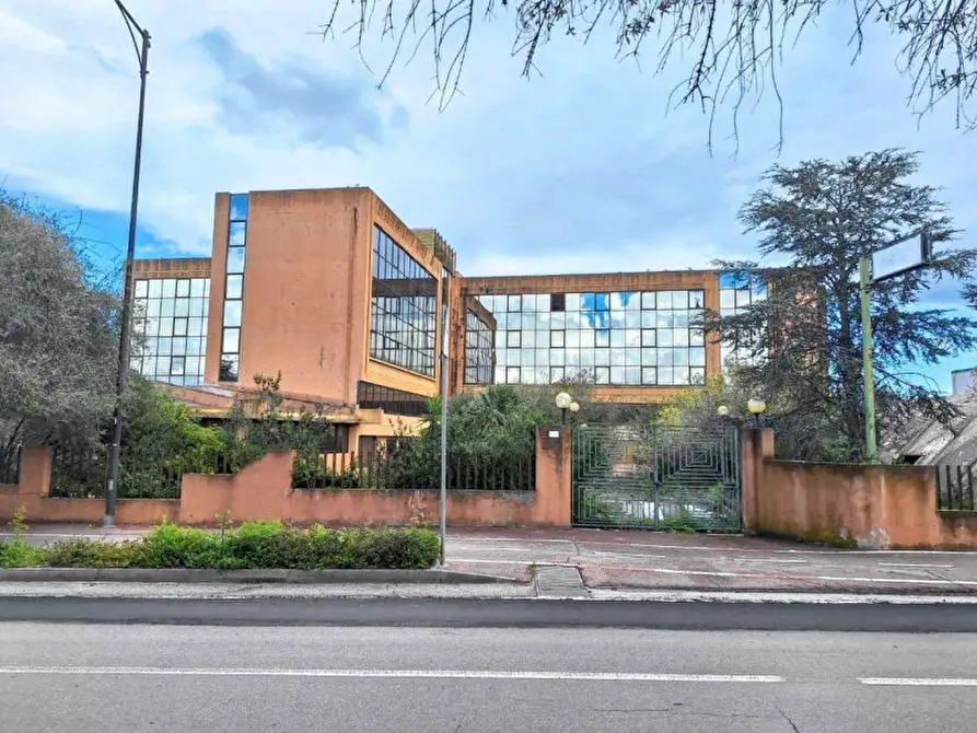 Immagine 3 di Hotel in vendita  in Via Nazionale, N. 63 a Girasole