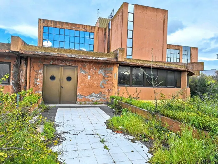 Immagine 4 di Hotel in vendita  in Via Nazionale, N. 63 a Girasole