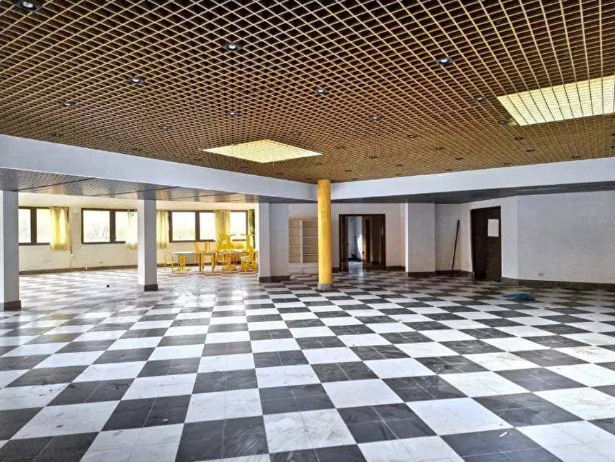 Immagine 12 di Hotel in vendita  in Via Nazionale, N. 63 a Girasole