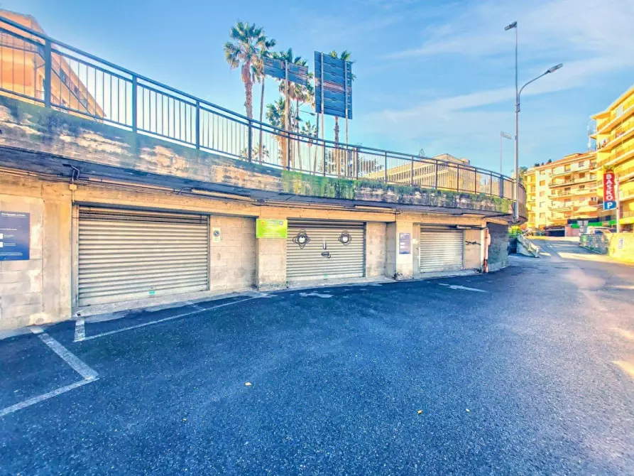 Immagine 2 di Terreno in vendita  in Via Nizza, 18100 Imperia IM, Italia a Imperia