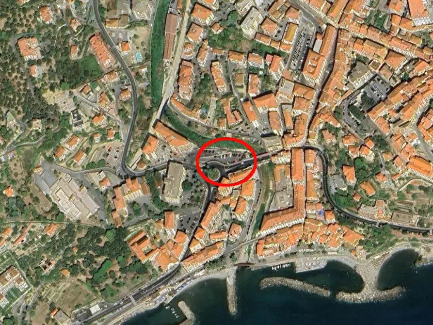 Immagine 8 di Terreno in vendita  in Via Nizza, 18100 Imperia IM, Italia a Imperia