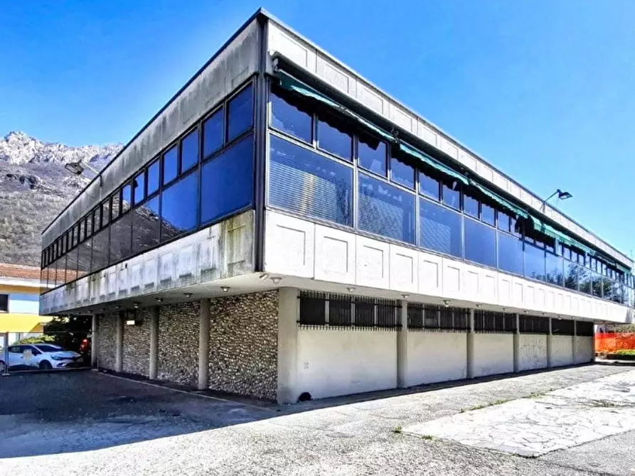 Immagine 1 di Capannone industriale in vendita  in Via IV Novembre, N. 41-43-45 a Omegna