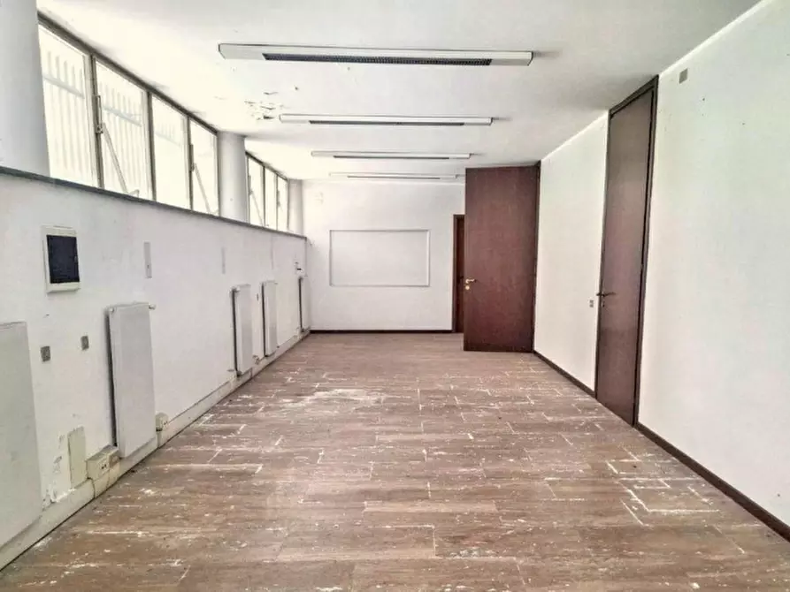 Immagine 6 di Capannone industriale in vendita  in Via IV Novembre, N. 41-43-45 a Omegna