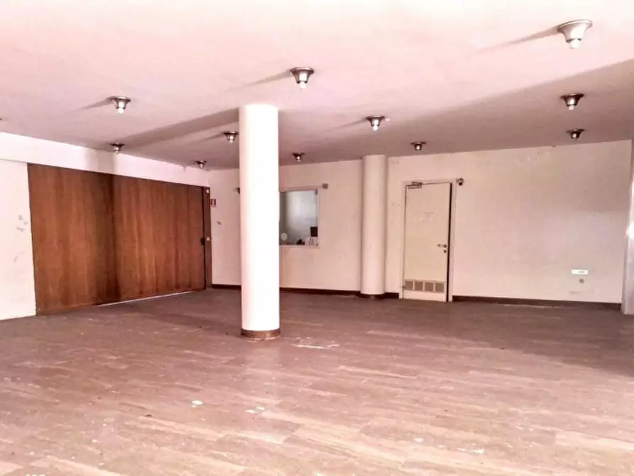 Immagine 7 di Capannone industriale in vendita  in Via IV Novembre, N. 41-43-45 a Omegna