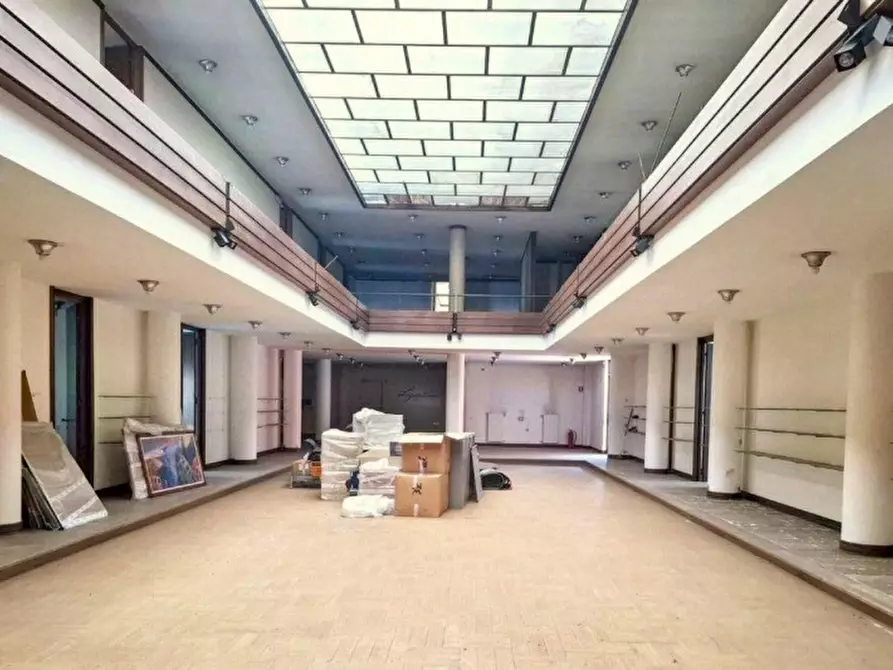 Immagine 9 di Capannone industriale in vendita  in Via IV Novembre, N. 41-43-45 a Omegna