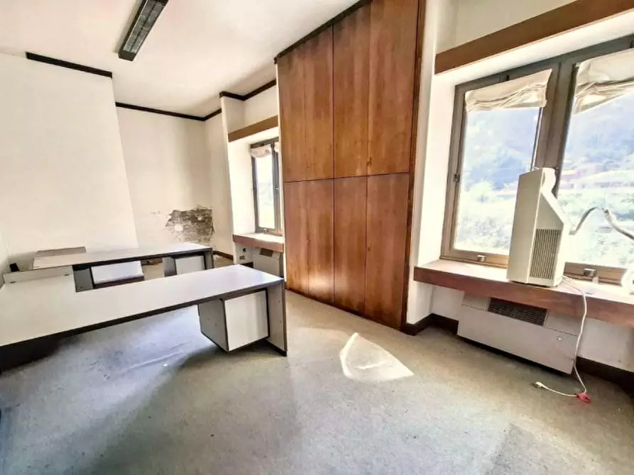 Immagine 12 di Capannone industriale in vendita  in Via IV Novembre, N. 41-43-45 a Omegna