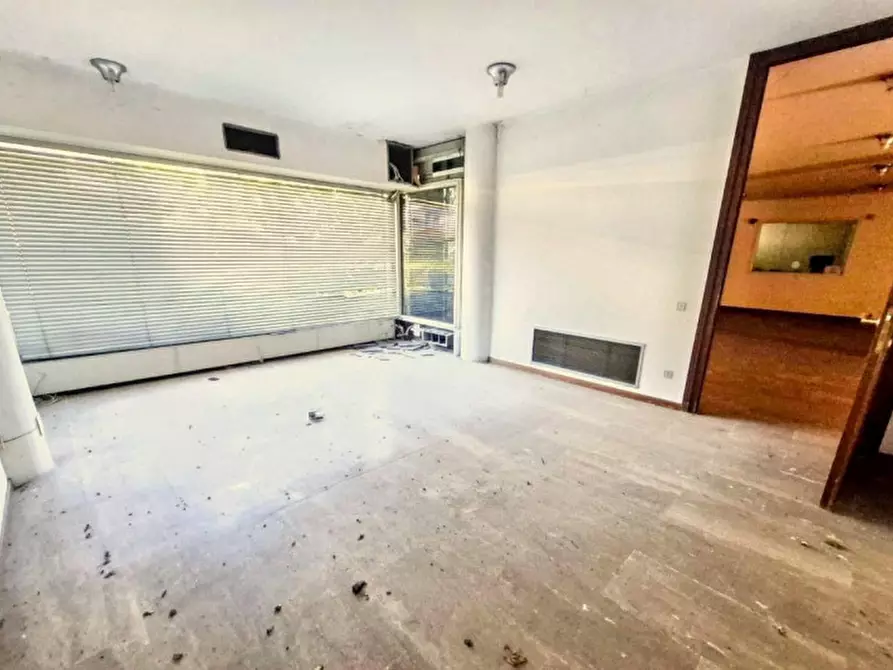 Immagine 13 di Capannone industriale in vendita  in Via IV Novembre, N. 41-43-45 a Omegna