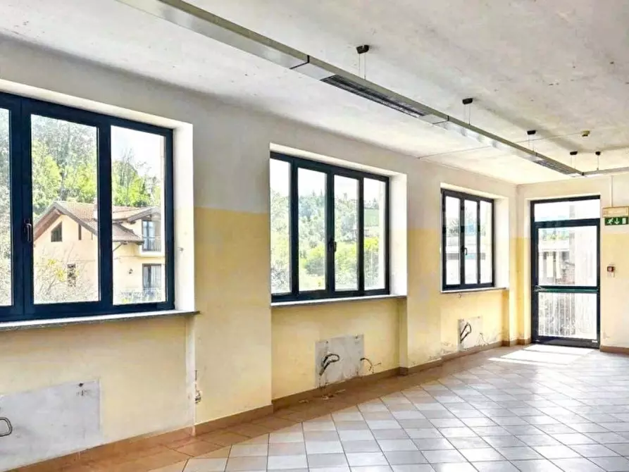 Immagine 3 di Capannone industriale in vendita  in Via Monforte, N. 140 a Monchiero