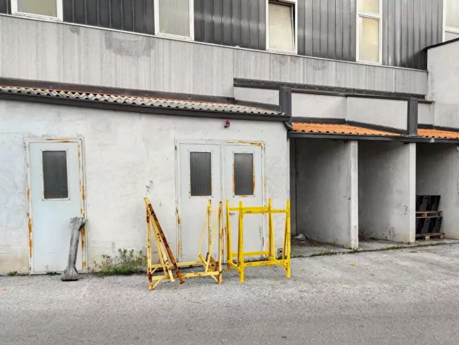 Immagine 22 di Capannone industriale in vendita  in Via Monforte, N. 140 a Monchiero