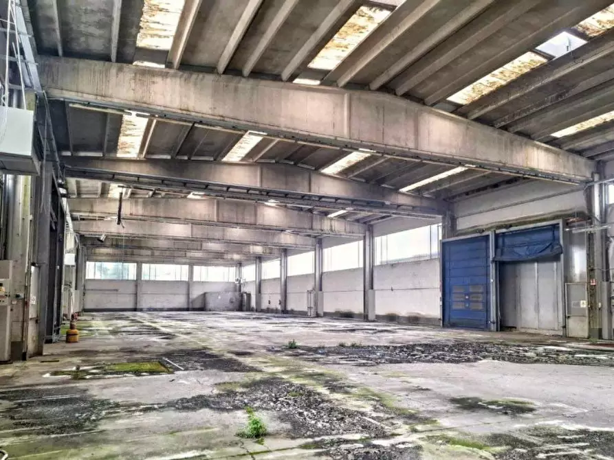 Immagine 2 di Capannone industriale in vendita  in Via Trento, N. 38 a Vercelli