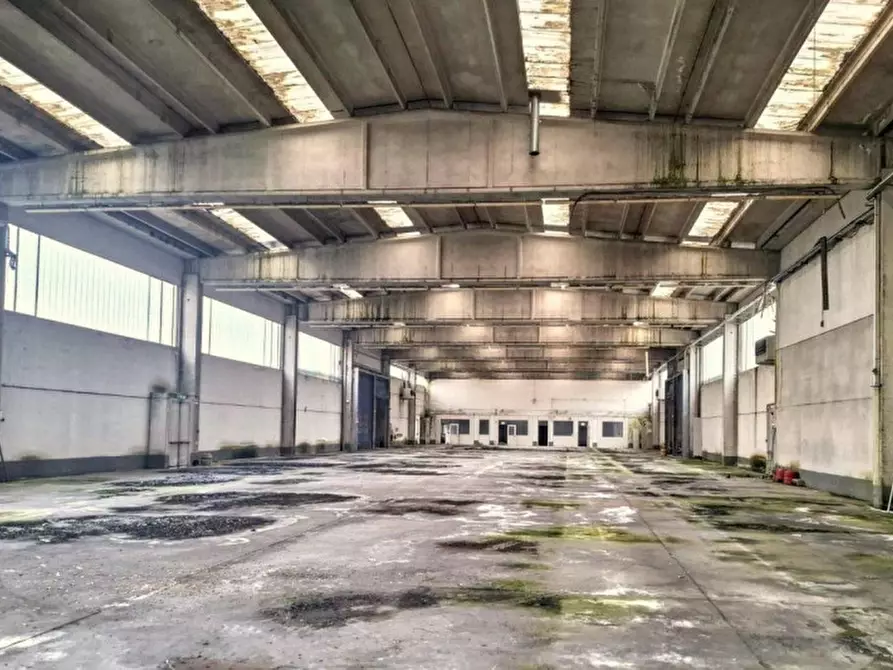 Immagine 5 di Capannone industriale in vendita  in Via Trento, N. 38 a Vercelli