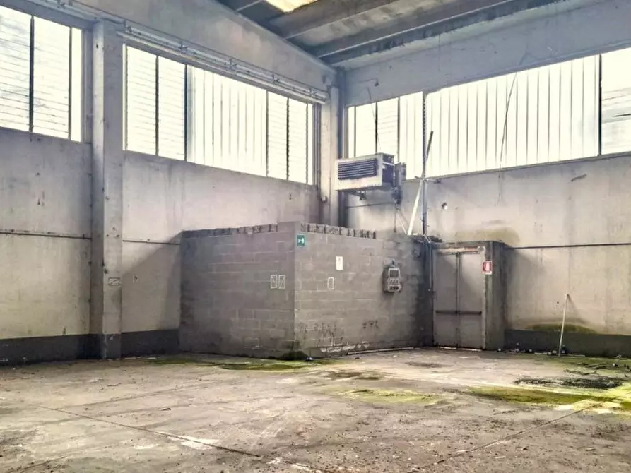 Immagine 13 di Capannone industriale in vendita  in Via Trento, N. 38 a Vercelli