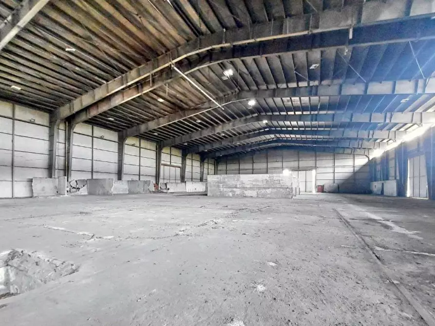 Immagine 8 di Capannone industriale in vendita  in Via Umberto II, N. 3/5 a Carmagnola