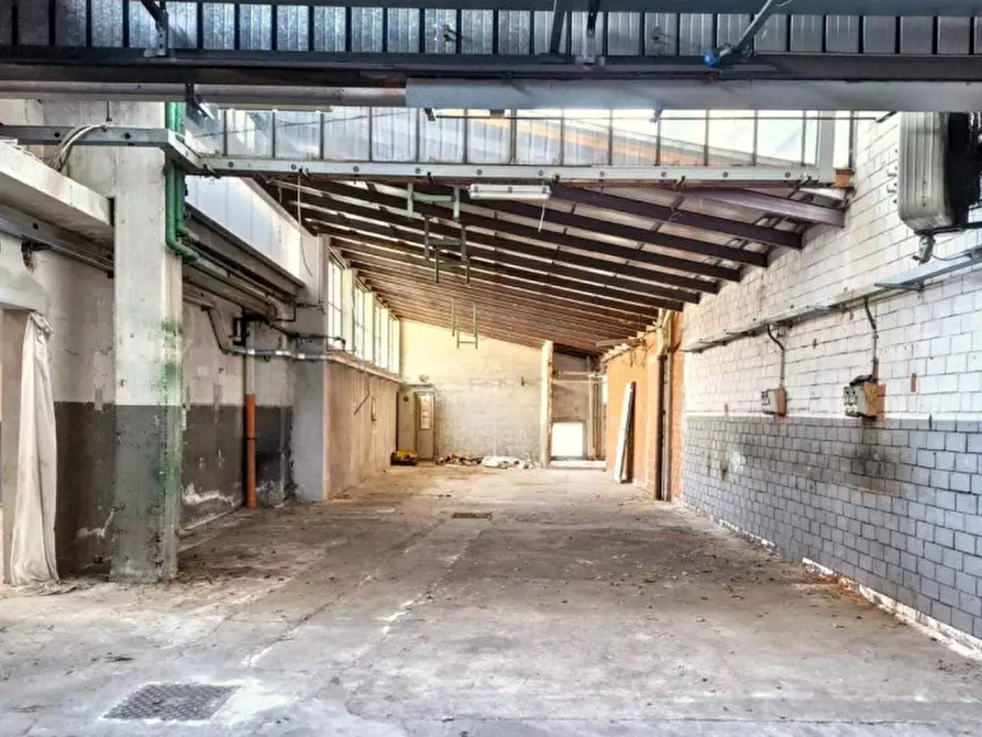 Immagine 18 di Capannone industriale in vendita  in Via Santuario D'Oropa, N. 114-118 a Biella
