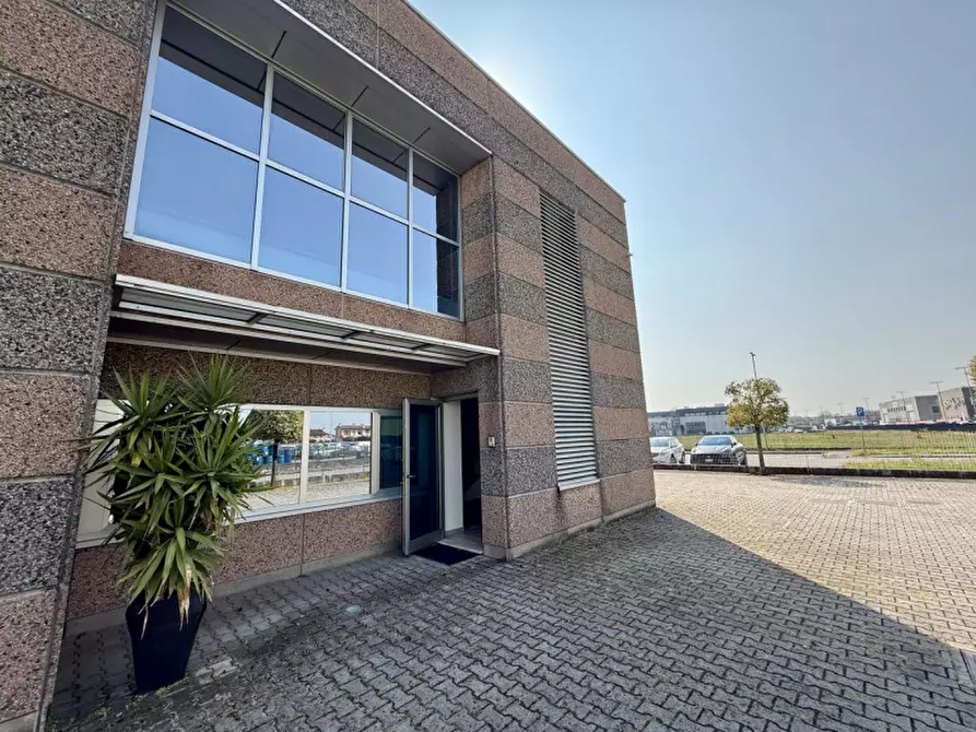 Immagine 2 di Ufficio in affitto  in Via del Risparmio a Castelfranco Veneto