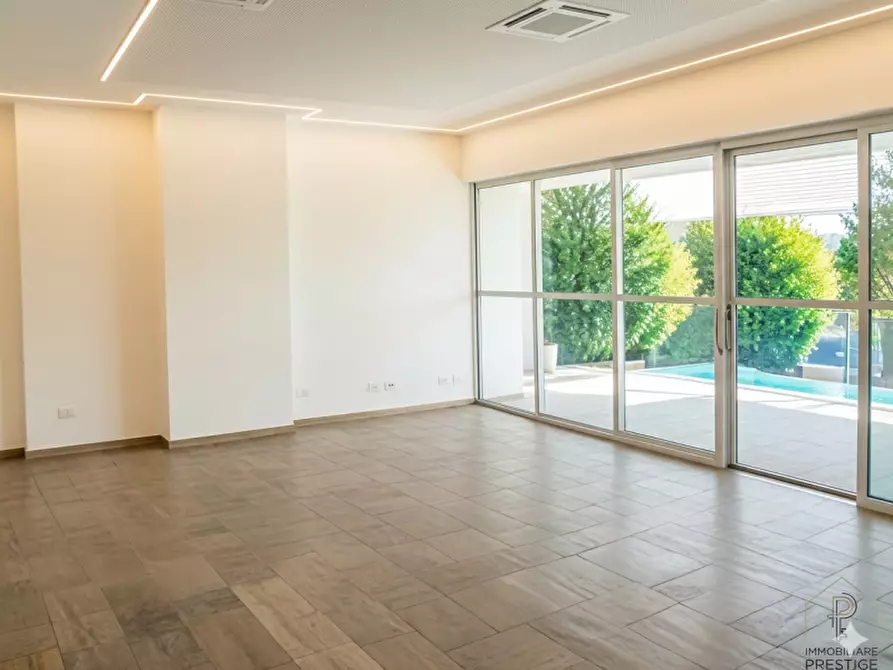 Immagine 3 di Ufficio in affitto  in Via del Risparmio a Castelfranco Veneto