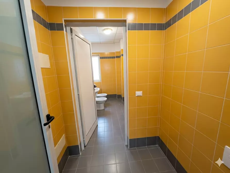 Immagine 20 di Ufficio in affitto  in Via del Risparmio a Castelfranco Veneto